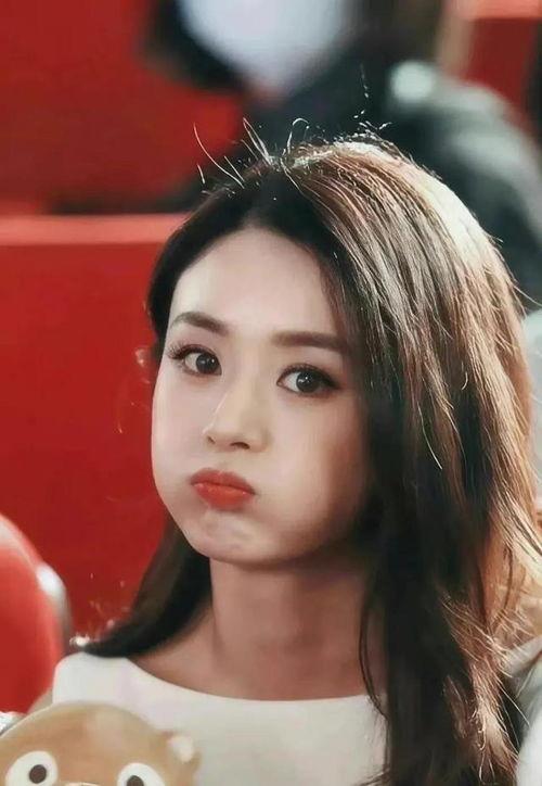 娱乐圈吃网红瓜的明星,网红瓜成热议焦点  第2张 娱乐圈吃网红瓜的明星,网红瓜成热议焦点  第2张