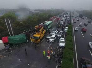 龙泉车祸最新爆料视频,事故现场惊心动魄瞬间  第3张 龙泉车祸最新爆料视频,事故现场惊心动魄瞬间  第3张