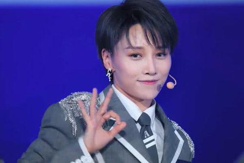 刘雨昕爆料最新消息视频,精彩内容抢先看!  第3张 刘雨昕爆料最新消息视频,精彩内容抢先看!  第3张