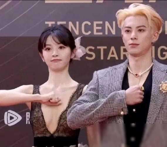 田曦薇恋情爆料最新,神秘男友身份引热议,甜蜜互动曝光!  第2张 田曦薇恋情爆料最新,神秘男友身份引热议,甜蜜互动曝光!  第2张