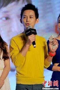 舞美师爆料何炅视频下载,揭秘幕后精彩瞬间  第3张 舞美师爆料何炅视频下载,揭秘幕后精彩瞬间  第3张